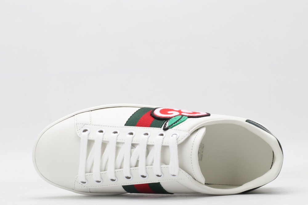 Women s Ace sneaker with GG apple